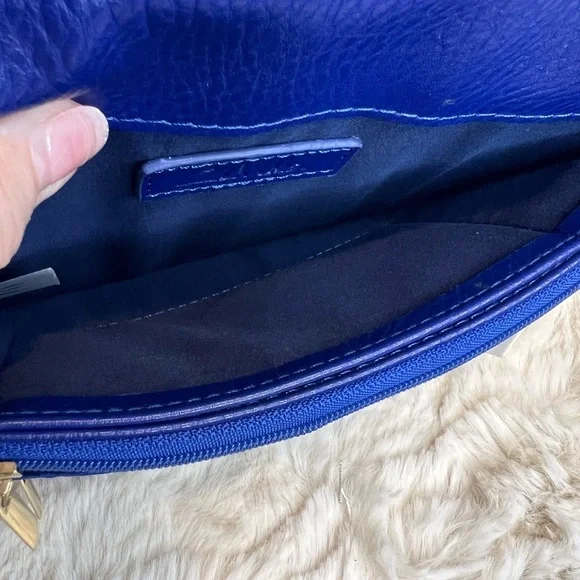 CLARKS ROYAL BLUE LEATHER WOVEN CROSSBODY - Picture 10 of 12